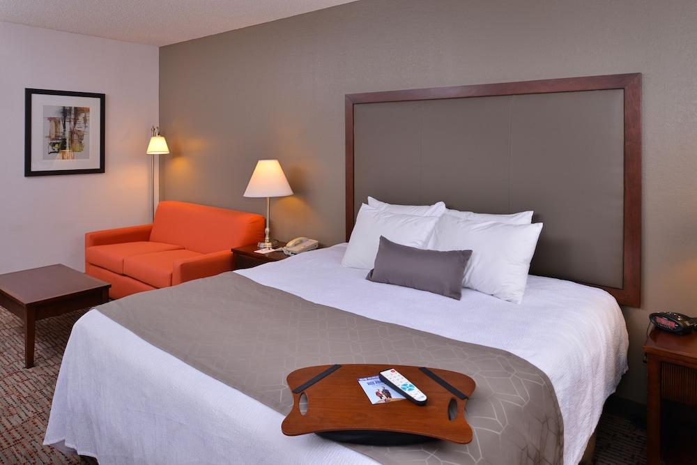 Western West Airport Hotel Wichita