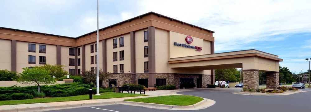 Hotel Western West Airport